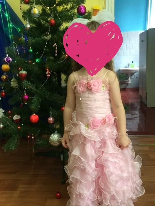 Платье нарядное на утренник или выпускной для девочки 105-116