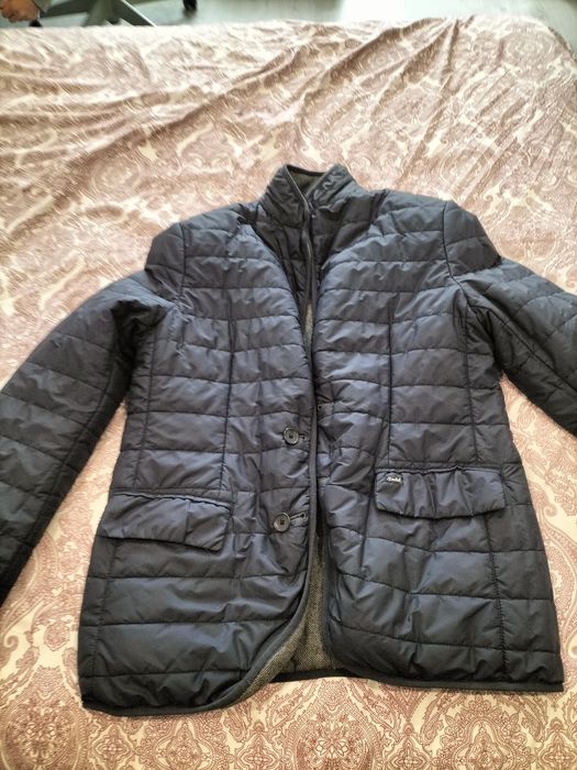 Casaco marca Scotch, dupla face