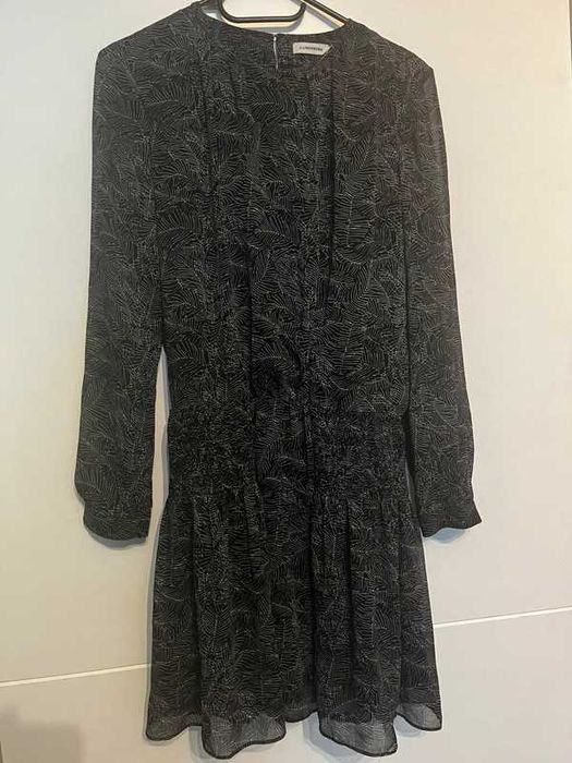 Czarno-biała sukienka w liście J.Lindeberg s m