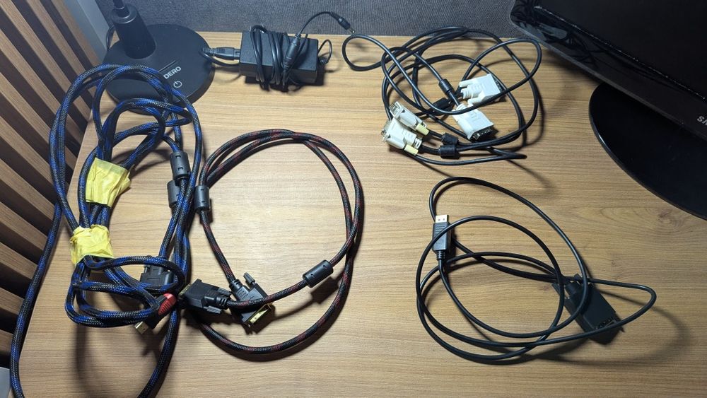 Монитор Samsung p2370