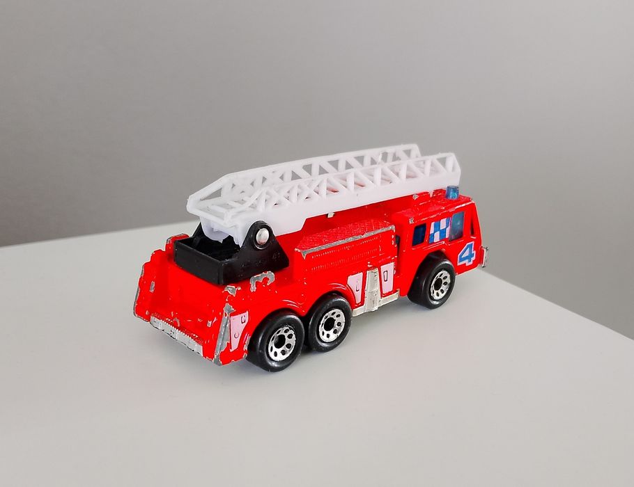Matchbox Fire Engine stary resorak