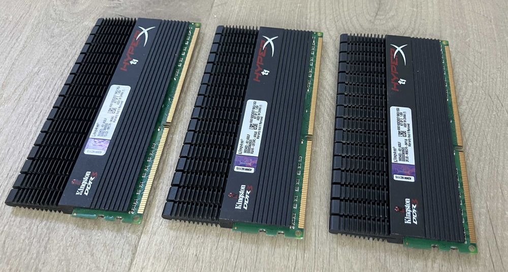 Pamięć RAM Kingston HyperX DDR3 12GB (3x4GB) 1600 MHz XMP CL9 T1