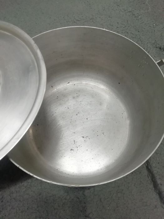 Продам  кастрюлю