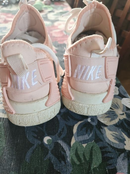 Buty NIKE rozm 37,5