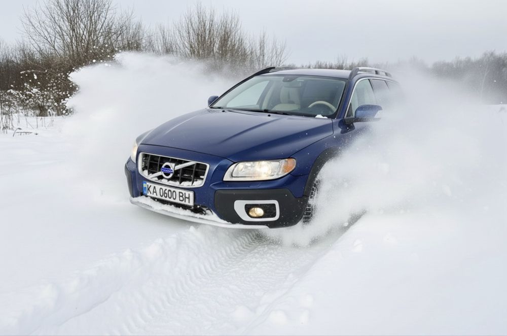 Volvo XC70 Ocean Race