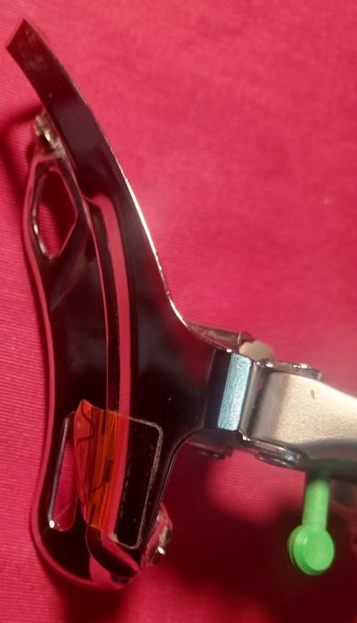 Przerzutka przednia Shimano 700CX