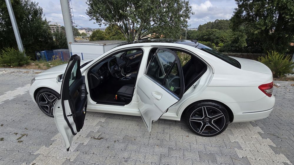 Mercedes-Benz C220cdi