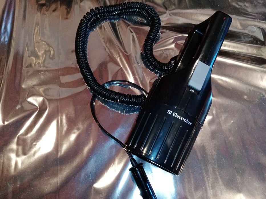 Aspirador Auto com Lanterna