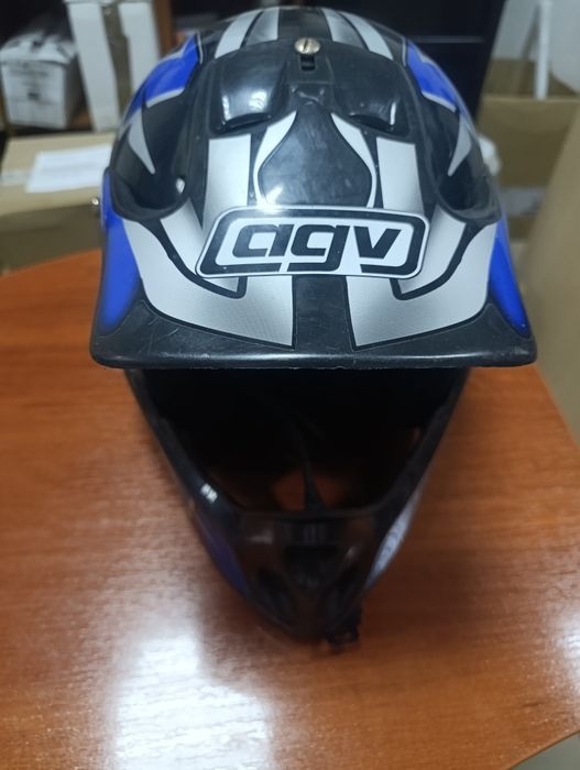 Фірмовий кросовий мотошолом AGV, розмір XS (53-54 см) оригінал