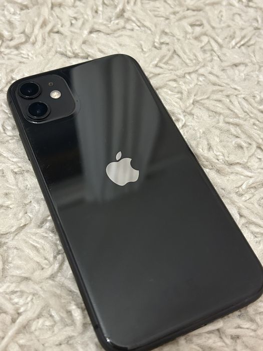 iPhone 11 64 GB Black