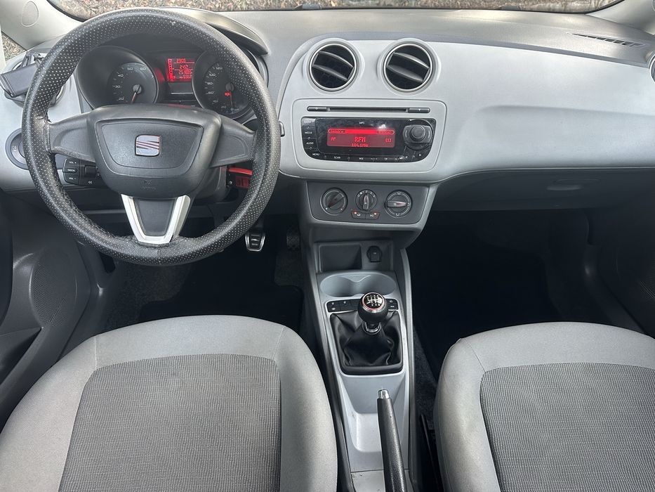 Seat Ibiza 1.2 Gasolina  Ar condicionado