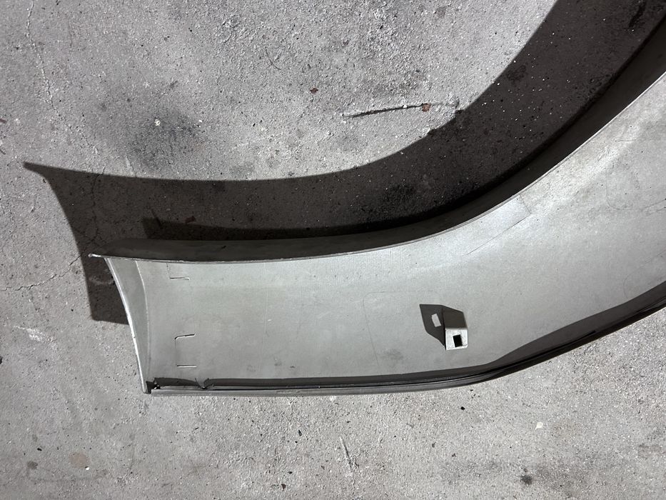 Aba / Embaladeira Guarda Lamas Toyota Land Cruiser J90 (TRA/ESQ)