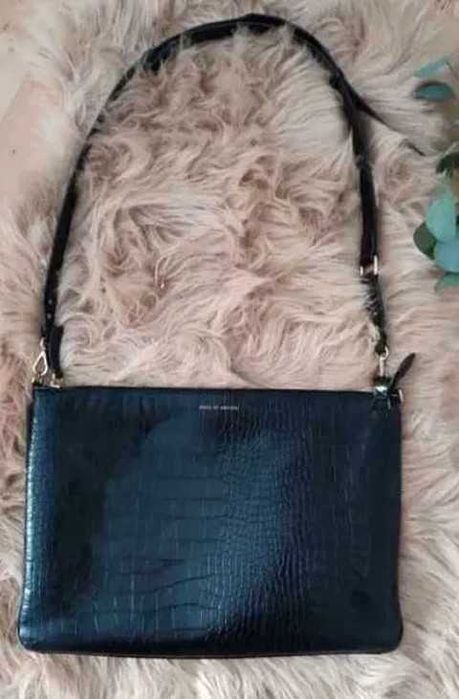 Czarna torebka Ideal of Sweden