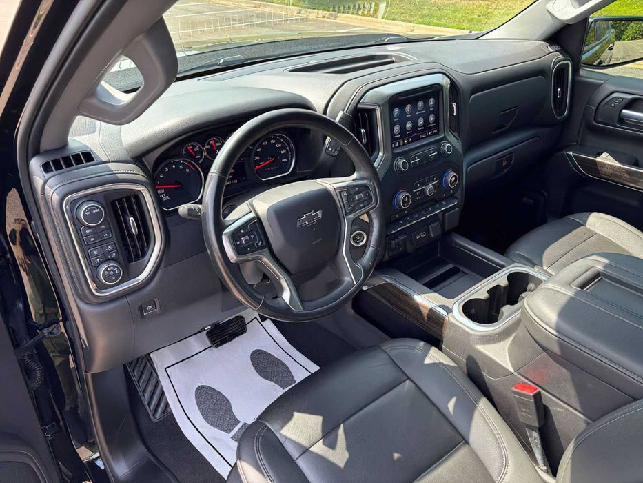 Chevrolet Silverado 1500 LT Trail Boss      2021