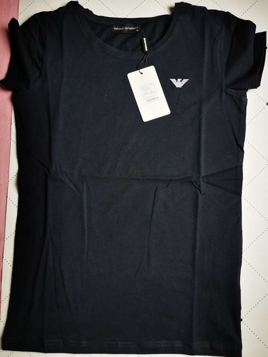 Koszulka t-shirt koszulki armani damskie czarna