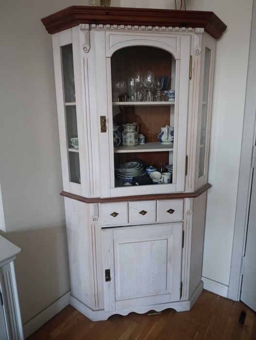 Kredens witryna narożna  drewniany bielony