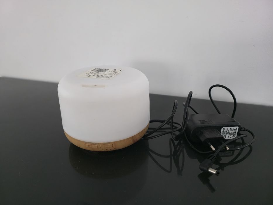 Nawilżacz powietrza z funkcją led