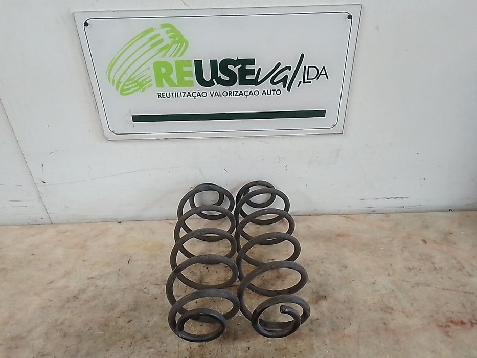 Mola de suspensão trás esquerda PEUGEOT 207 SW (WK_)