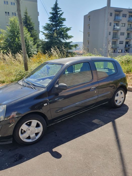 Vendo renualt clio 2
