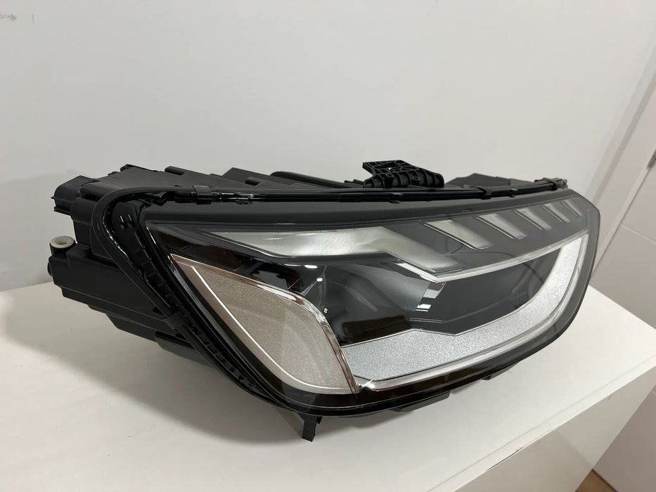 Farol Otica Original Audi A4 B9 Facelift Led lado Direito