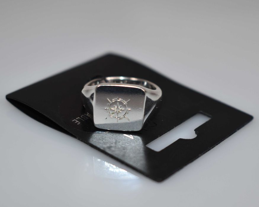 Pilgrim A15 –Sygnet Posrebrzany elegancki srebrny