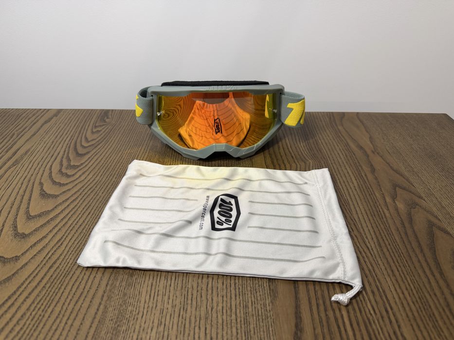 Kask Motocyklowy Airoh z goglami 100%, roz. XL