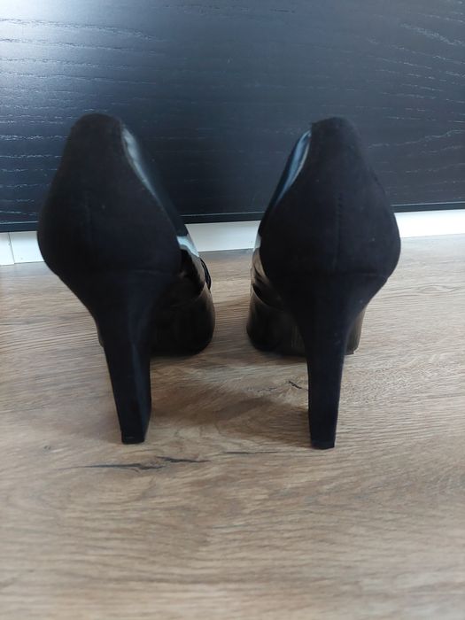 Buty na obcasie rozmiar 38