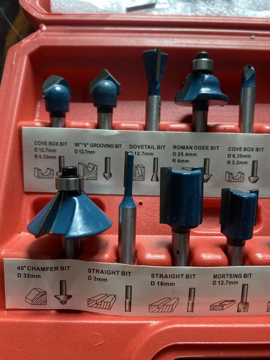 Zestaw Frezy do drewna  15 frezow