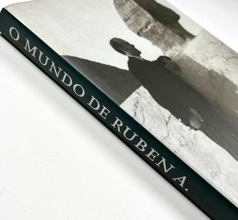 O mundo de Ruben A. Lisboa: Assírio & Alvim, 1996