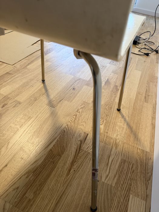 Krzesła używane do renowacji