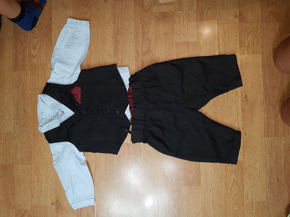 Garniturek h&m 2-4 m