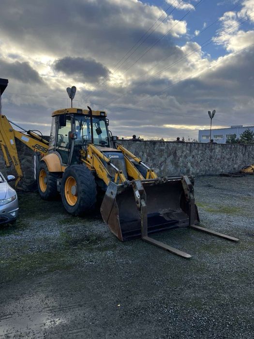 Екскаватор-навантажувач cukurova 888