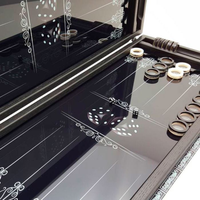 Нарды хай-тек стеклянные. Дизайн под заказ. Нарди Art-limit