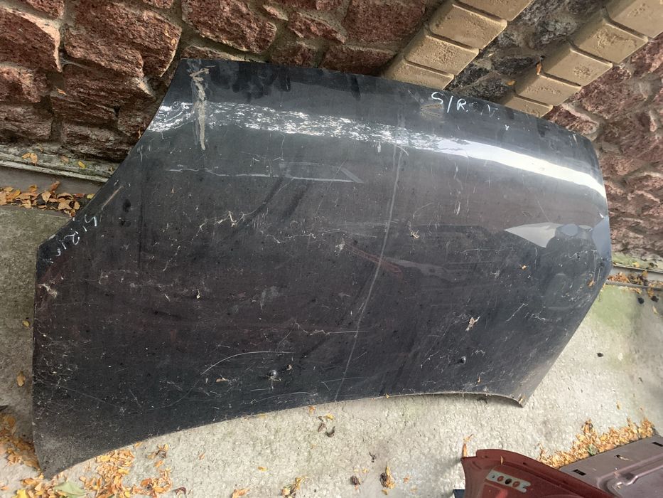 Капот Порш Каен Фабия Астра АудиА6  Дайхатцу Сирион