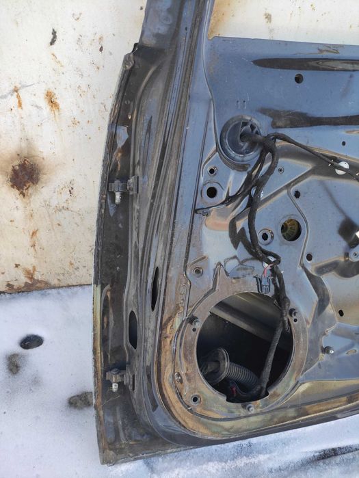 Задняя правая дверь Audi A4 B8 Универсал