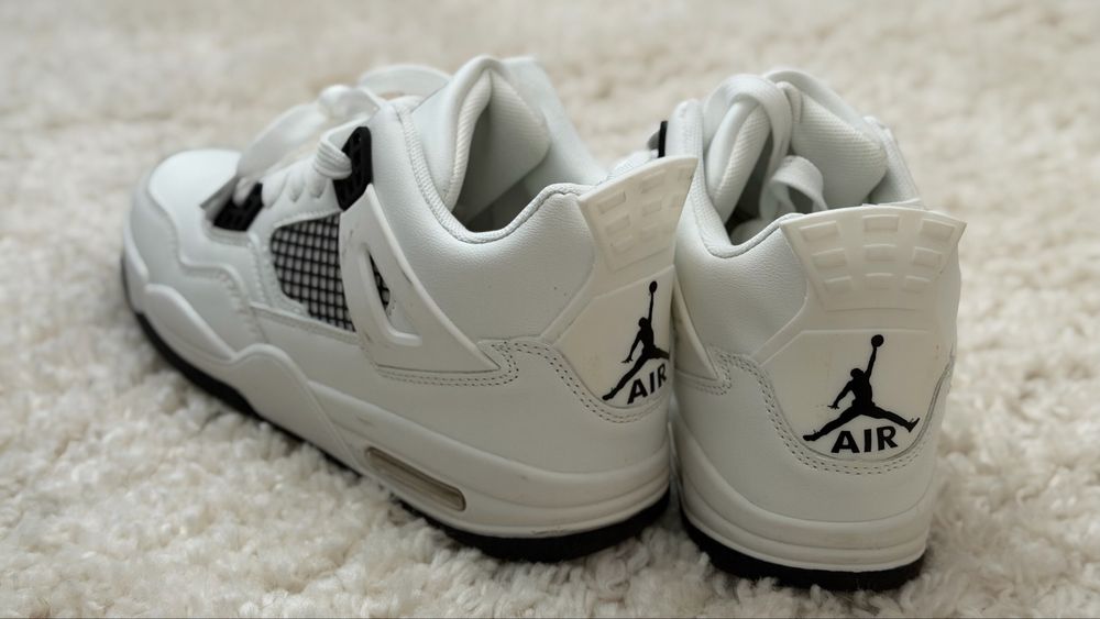 Sprzedam Jordan 4