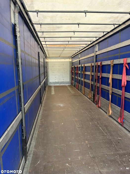 Schmitz Cargobull SCB S3T Schmitz / тентована / XL / 2X підйомні осі /