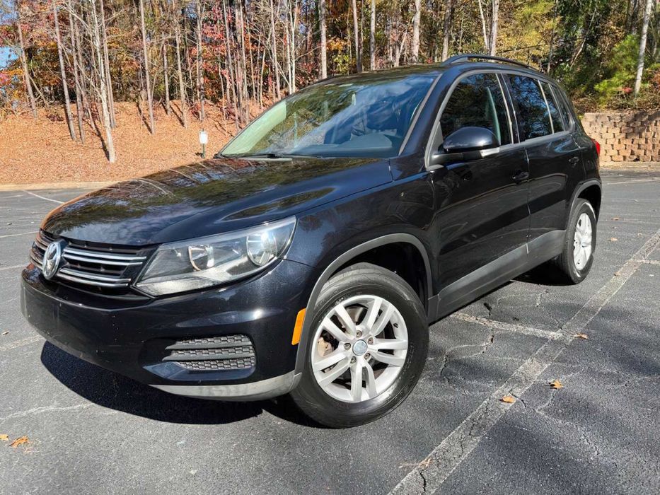 Volkswagen Tiguan      2016