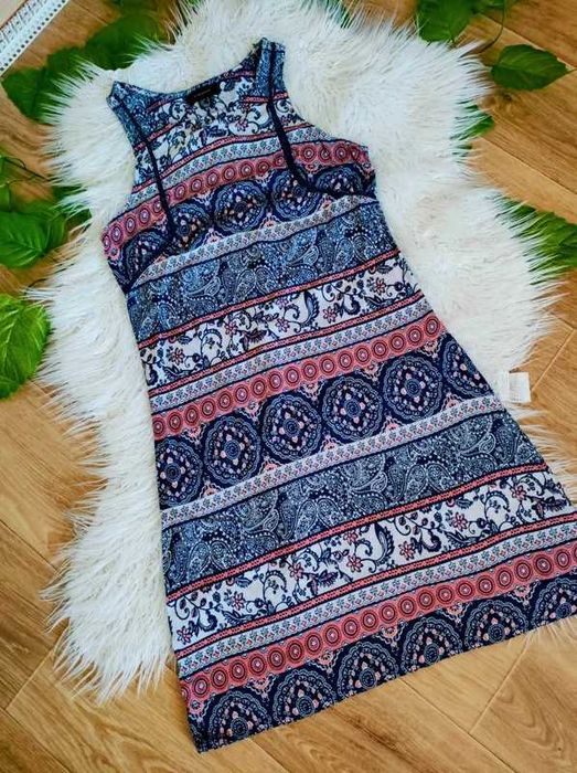 „Boho Królowa Wakacji – Sukienka, Która Pachnie Latem i Przygodą!”