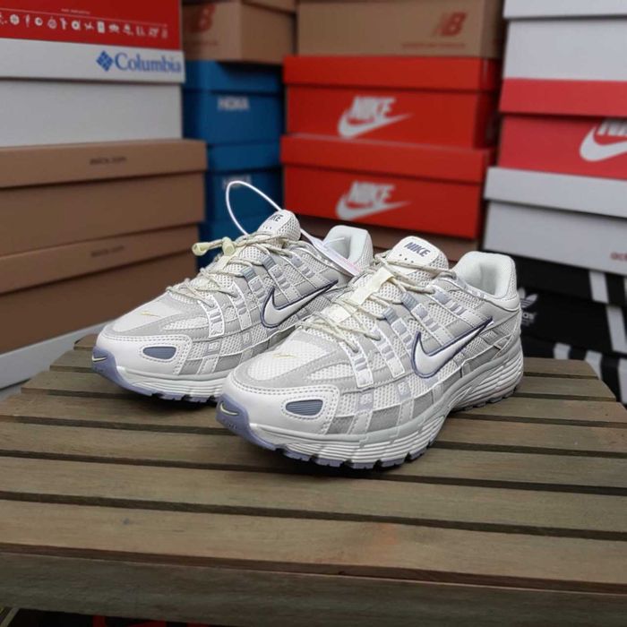 Краща ціна NIKE W P-6000 SE бежеві з сірим
