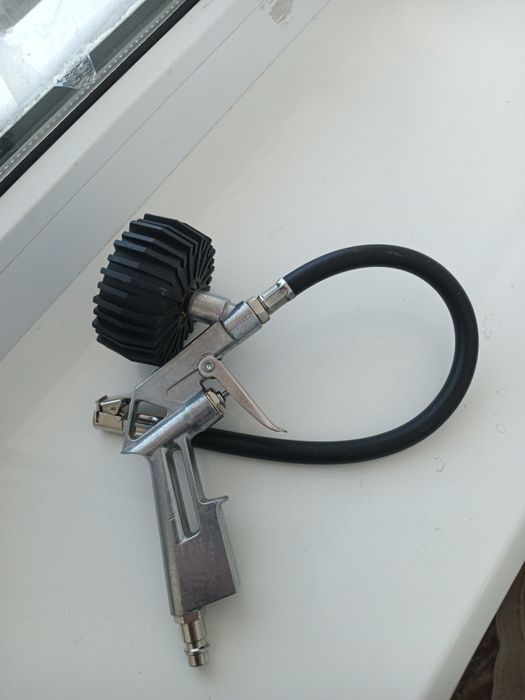 Пистолет для подкачки шин