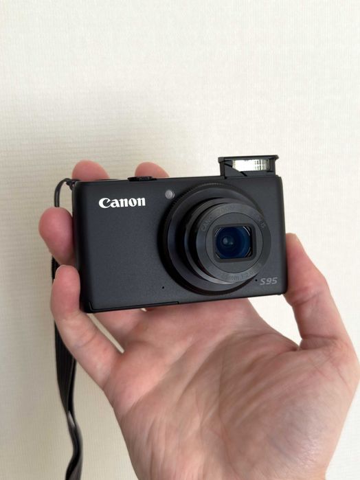 値下げ‼️Canon PowerShot S POWERSHOT S200 BK CANON PowerShot S200 [ブラック] 価格比較 - 価格.com