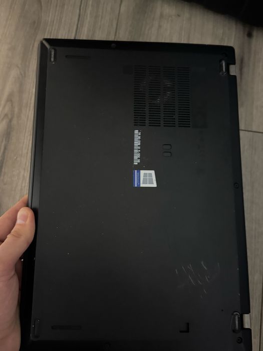 Witam mam do sprzedania lenovo thinkpad x280 i5-8350u