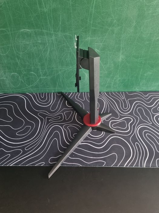 Monitor gamingowy AOC 24G2SAE/BO – stan praktycznie idealny