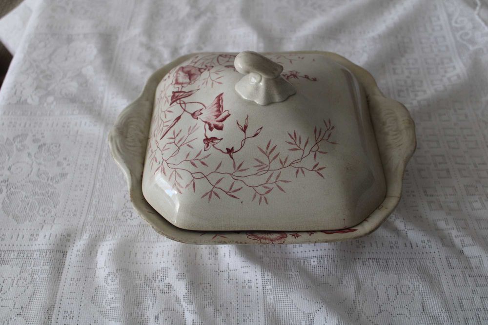 Pequena Terrina Faiança Alcântara, meados sec. XIX