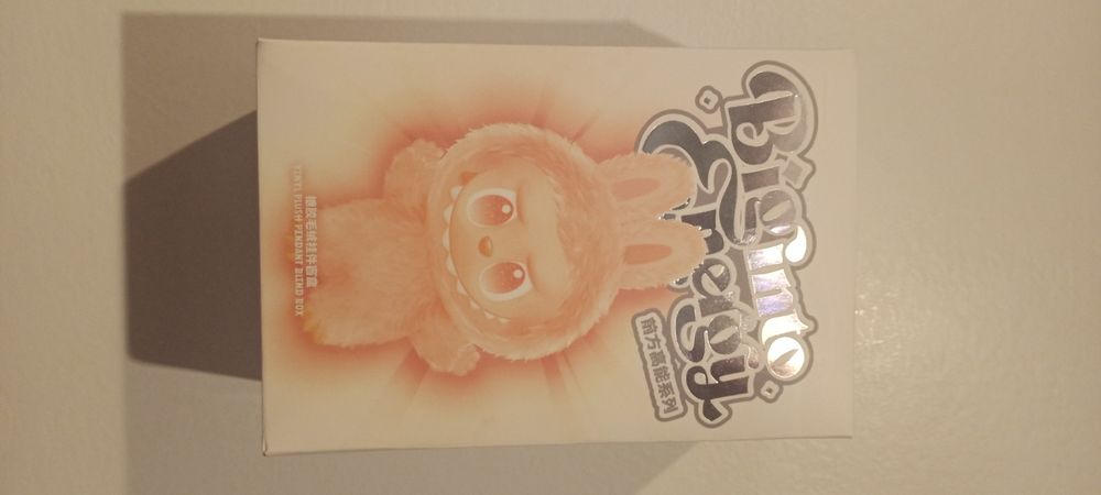 Labubu pluszak laleczka masotka / wielki brelok