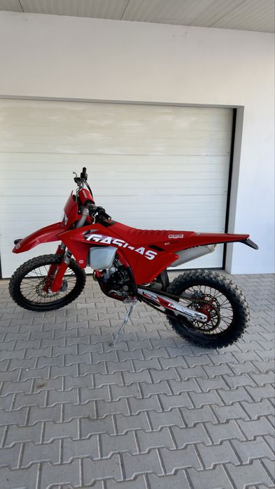 GasGas EC 250F de 2026 apenas 4h nova
