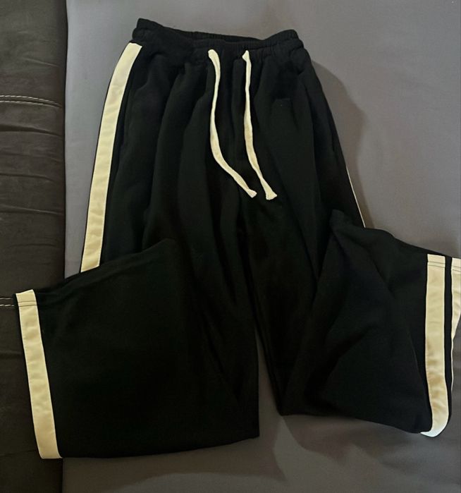 Чорні штани з полосками XS-S