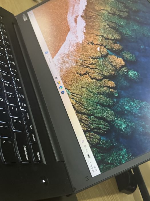 LENOVO Workstations I7 5,0GHZ 64GB MEMORIA SSD M2  512GB  2 GRAFICAS  ECRA 4K