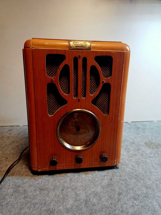 Radio stylizowane na stere,100% sprawne